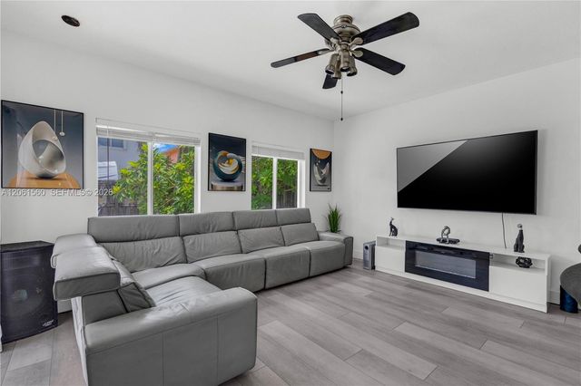 15773 SW 147th Lane, Miami, FL 33196