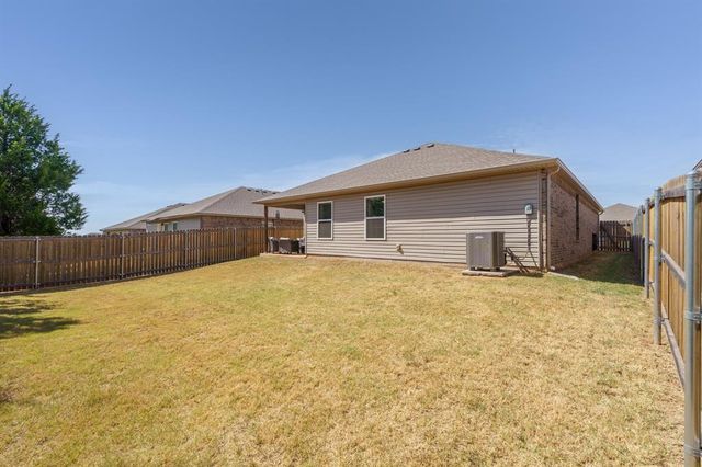 1316 Dustin Drive, Edmond, OK 73003
