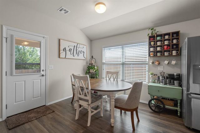1316 Dustin Drive, Edmond, OK 73003
