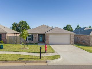 1316 Dustin Drive, Edmond, OK 73003