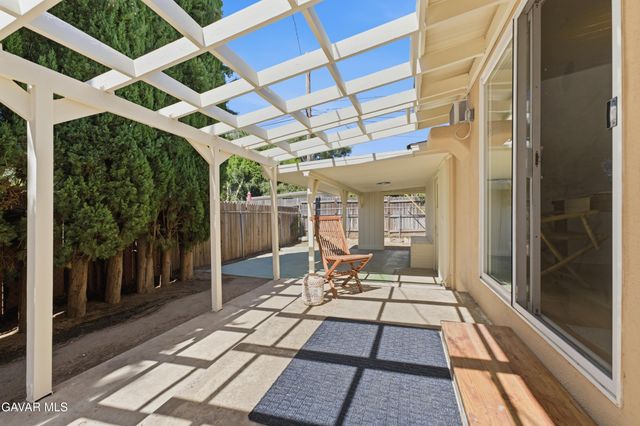 615 Brentwood Drive, Tehachapi, CA 93561