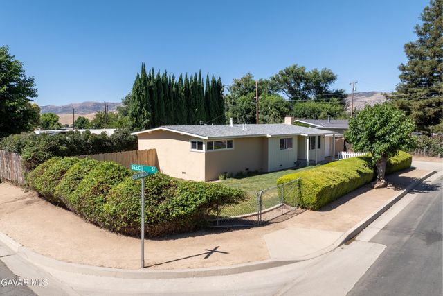 615 Brentwood Drive, Tehachapi, CA 93561