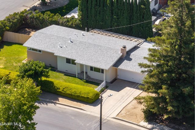 615 Brentwood Drive, Tehachapi, CA 93561