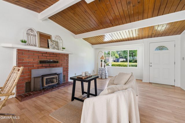 615 Brentwood Drive, Tehachapi, CA 93561