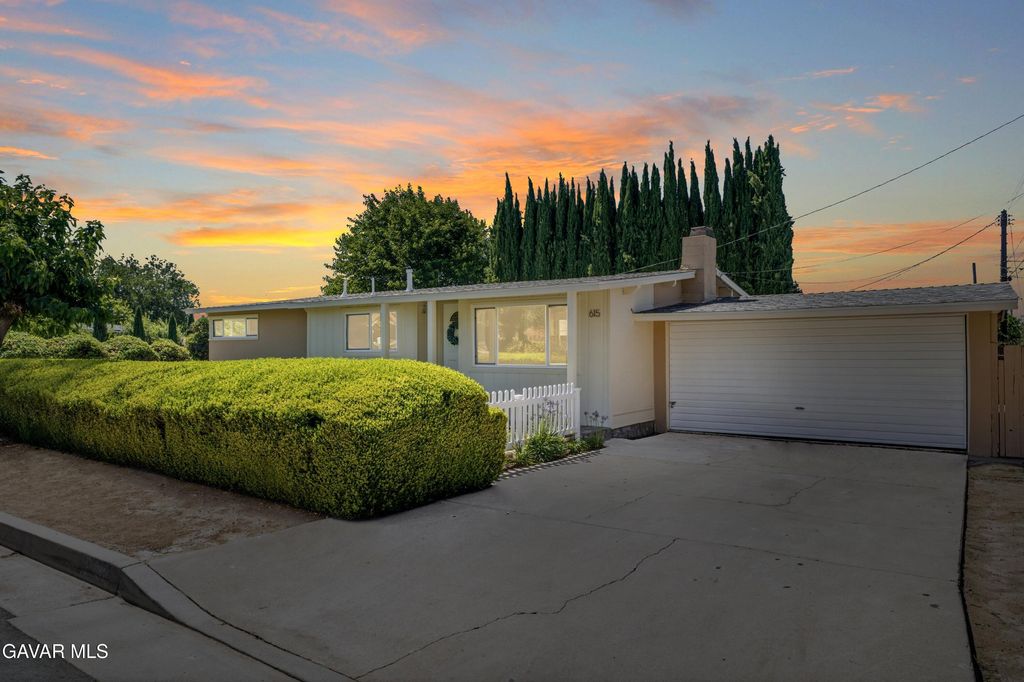 615 Brentwood Drive, Tehachapi, CA 93561