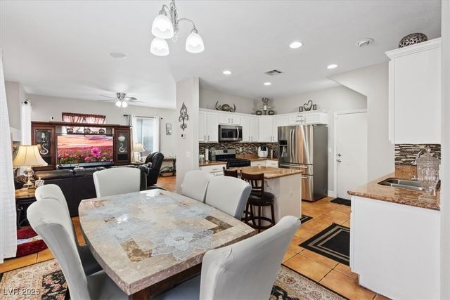 10918 Avenzano Street, Las Vegas, NV 89141