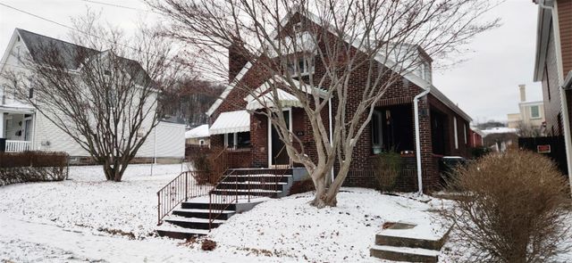 414 6th Street, Ellwood City, PA 16117