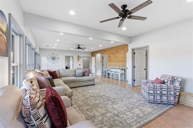 631 New Harmony Drive, Wedowee, AL 36266