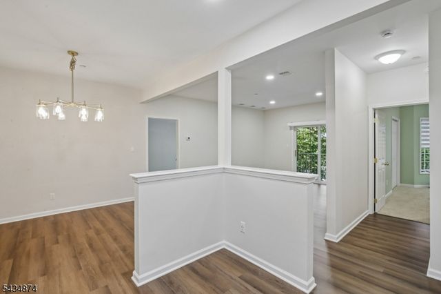 144 Barrister Dr 144, Butler Boro, NJ 07405