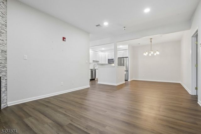 144 Barrister Dr 144, Butler Boro, NJ 07405