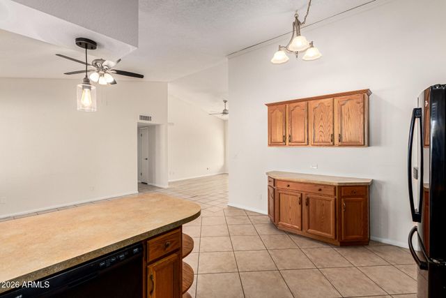 2554 E CATALINA Avenue, Mesa, AZ 85204