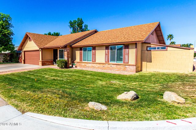 2554 E CATALINA Avenue, Mesa, AZ 85204