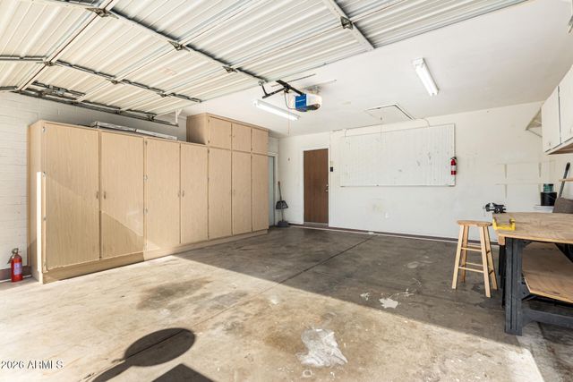 2554 E CATALINA Avenue, Mesa, AZ 85204