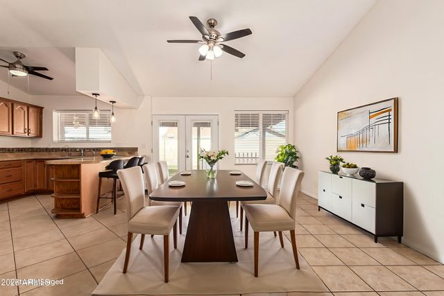 2554 E CATALINA Avenue, Mesa, AZ 85204