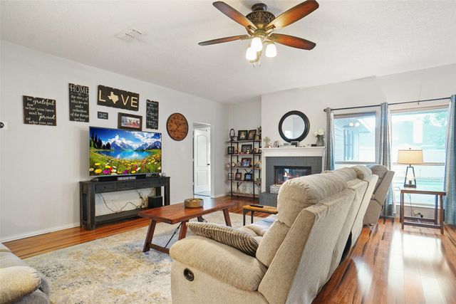 8125 Berkshire Drive, Fort Worth, TX 76137