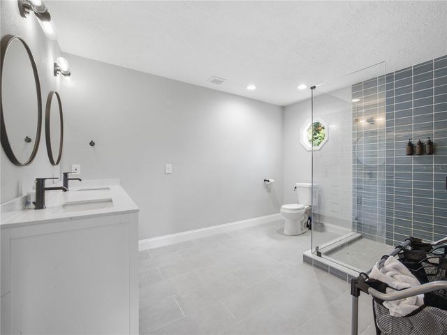 6820 TUSCAWILLA DRIVE, Leesburg, FL 34748