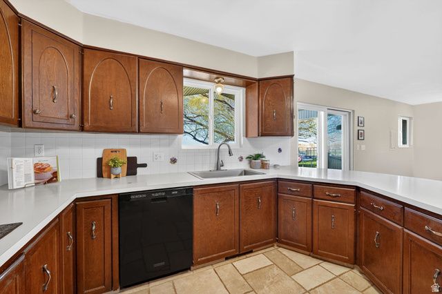 1380 W ERDA WAY, Erda, UT 84074