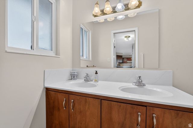 1380 W ERDA WAY, Erda, UT 84074