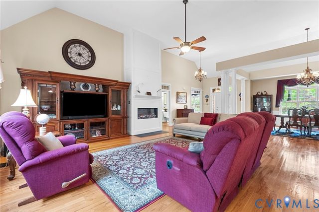 11606 Park Branch Ln, Chesterfield, VA 23838