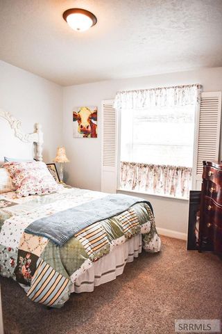 56 Country Living Lane, Salmon, ID 83467