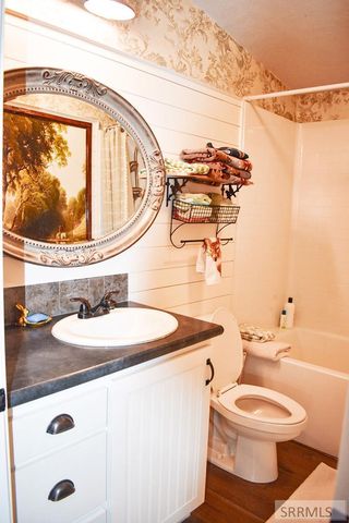 56 Country Living Lane, Salmon, ID 83467