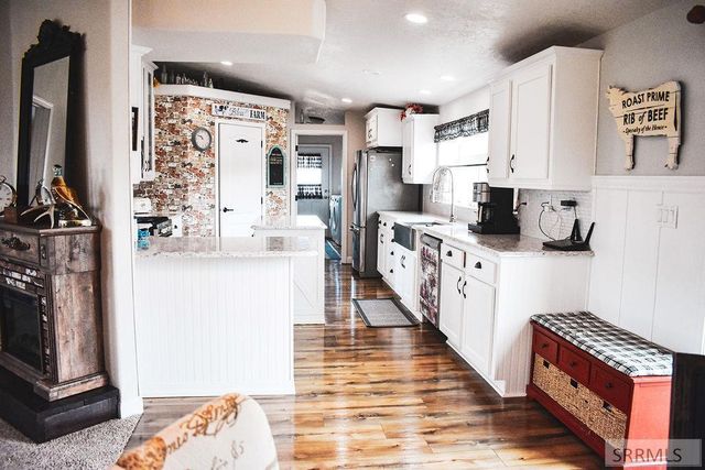 56 Country Living Lane, Salmon, ID 83467