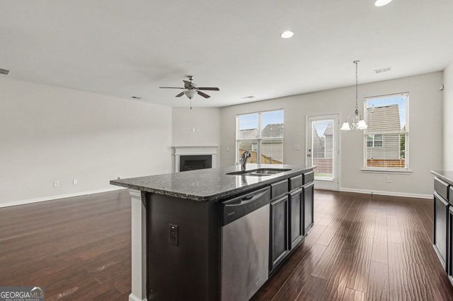 5885 Seabright Lane, Atlanta, GA 30349