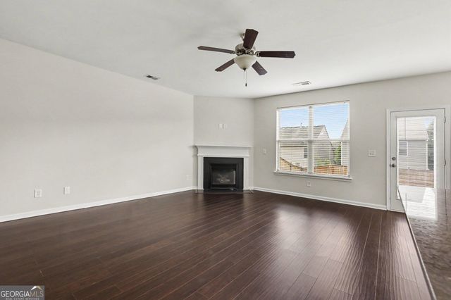 5885 Seabright Lane, Atlanta, GA 30349