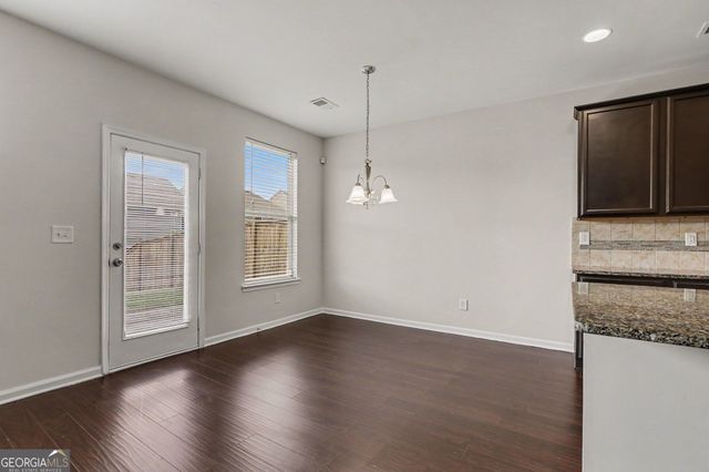 5885 Seabright Lane, Atlanta, GA 30349