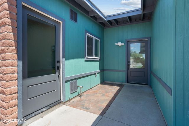 6978 N Asterion Lane, Tucson, AZ 85741