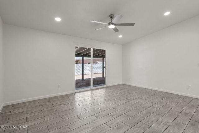 6978 N Asterion Lane, Tucson, AZ 85741