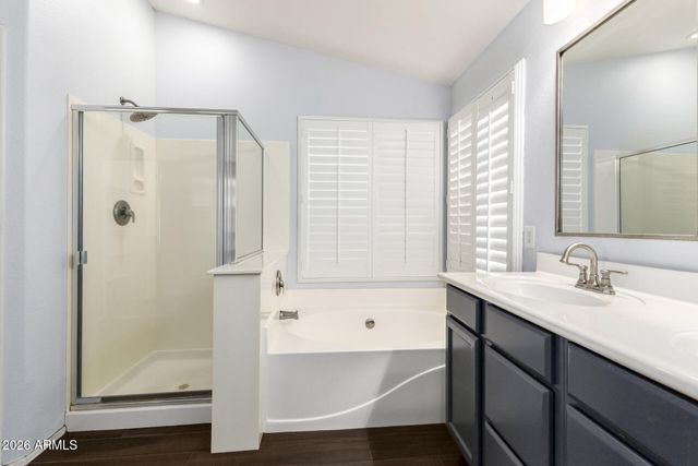 3254 E WASHINGTON Avenue, Gilbert, AZ 85234