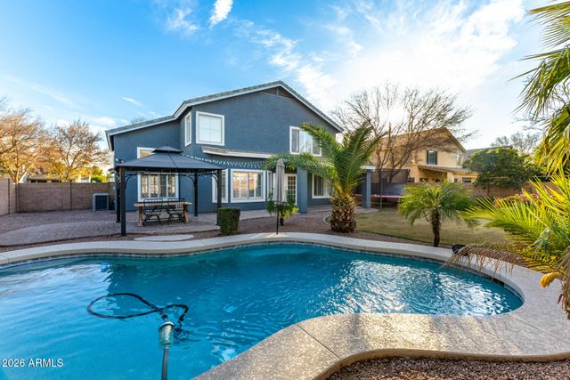 3254 E WASHINGTON Avenue, Gilbert, AZ 85234