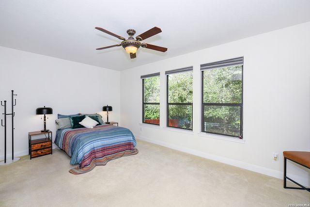 2711 Zurich, San Antonio, TX 78230