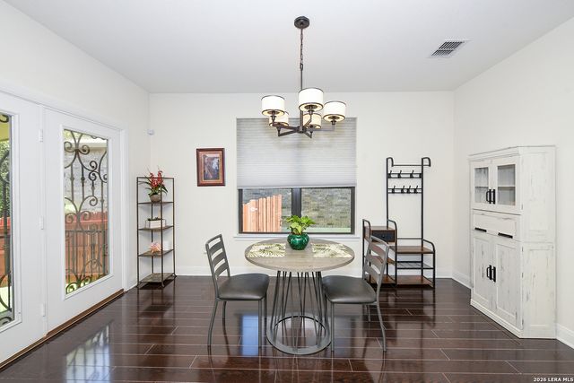 2711 Zurich, San Antonio, TX 78230
