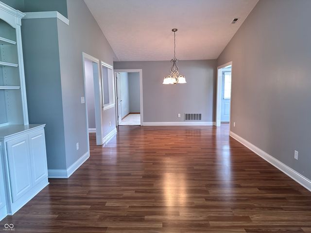 7647 Sea Crest Way N, Noblesville, IN 46062
