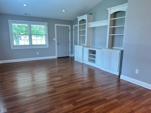 7647 Sea Crest Way N, Noblesville, IN 46062