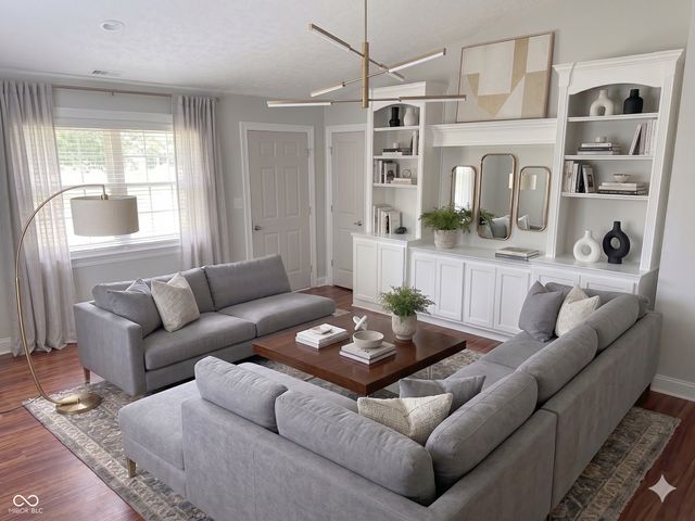 7647 Sea Crest Way N, Noblesville, IN 46062