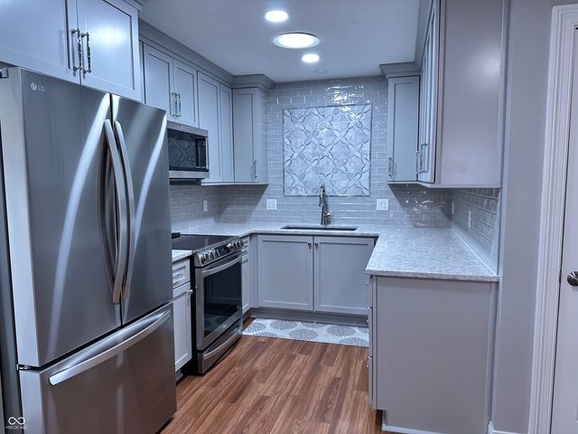 7647 Sea Crest Way N, Noblesville, IN 46062