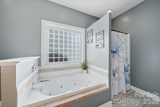 2555 Knox Landing Road, Connelly Springs, NC 28612