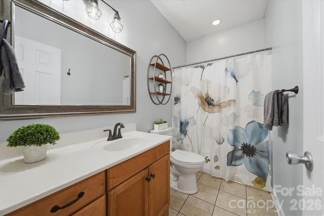 2555 Knox Landing Road, Connelly Springs, NC 28612