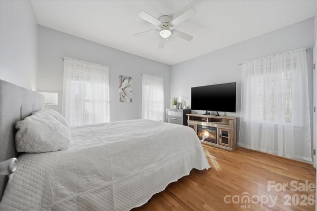 2555 Knox Landing Road, Connelly Springs, NC 28612