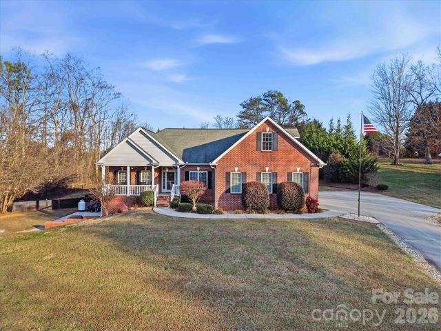 2555 Knox Landing Road, Connelly Springs, NC 28612