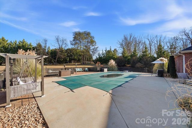 2555 Knox Landing Road, Connelly Springs, NC 28612