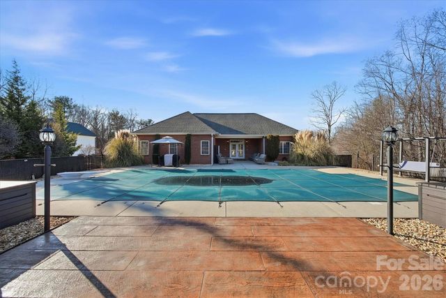 2555 Knox Landing Road, Connelly Springs, NC 28612