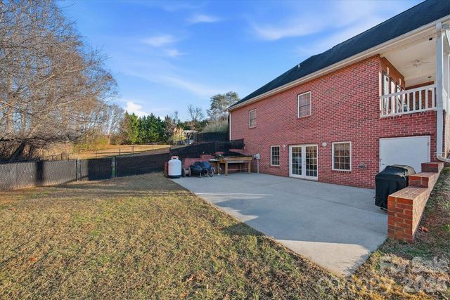 2555 Knox Landing Road, Connelly Springs, NC 28612