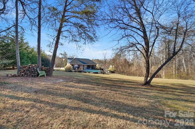 2555 Knox Landing Road, Connelly Springs, NC 28612