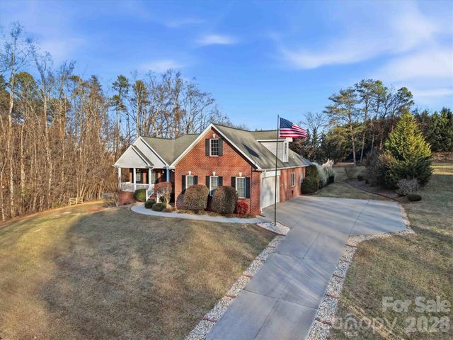 2555 Knox Landing Road, Connelly Springs, NC 28612