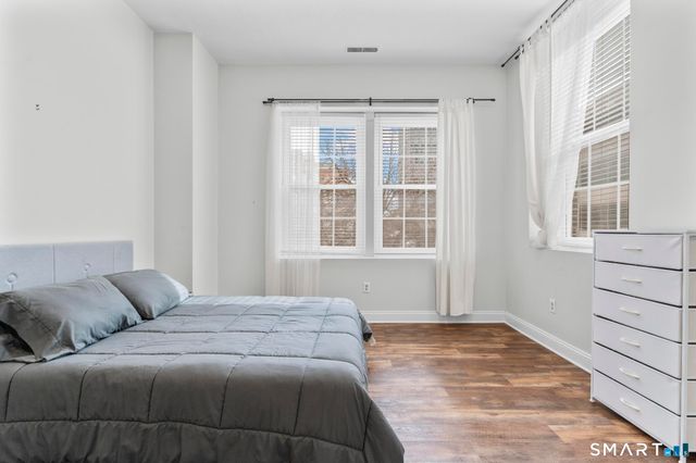 196 Crown Street 209, New Haven, CT 06510