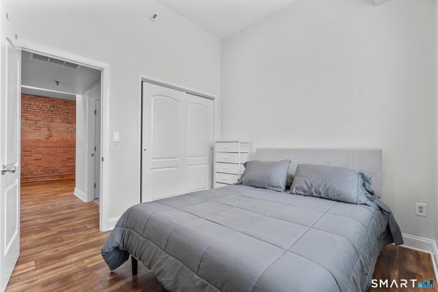 196 Crown Street 209, New Haven, CT 06510